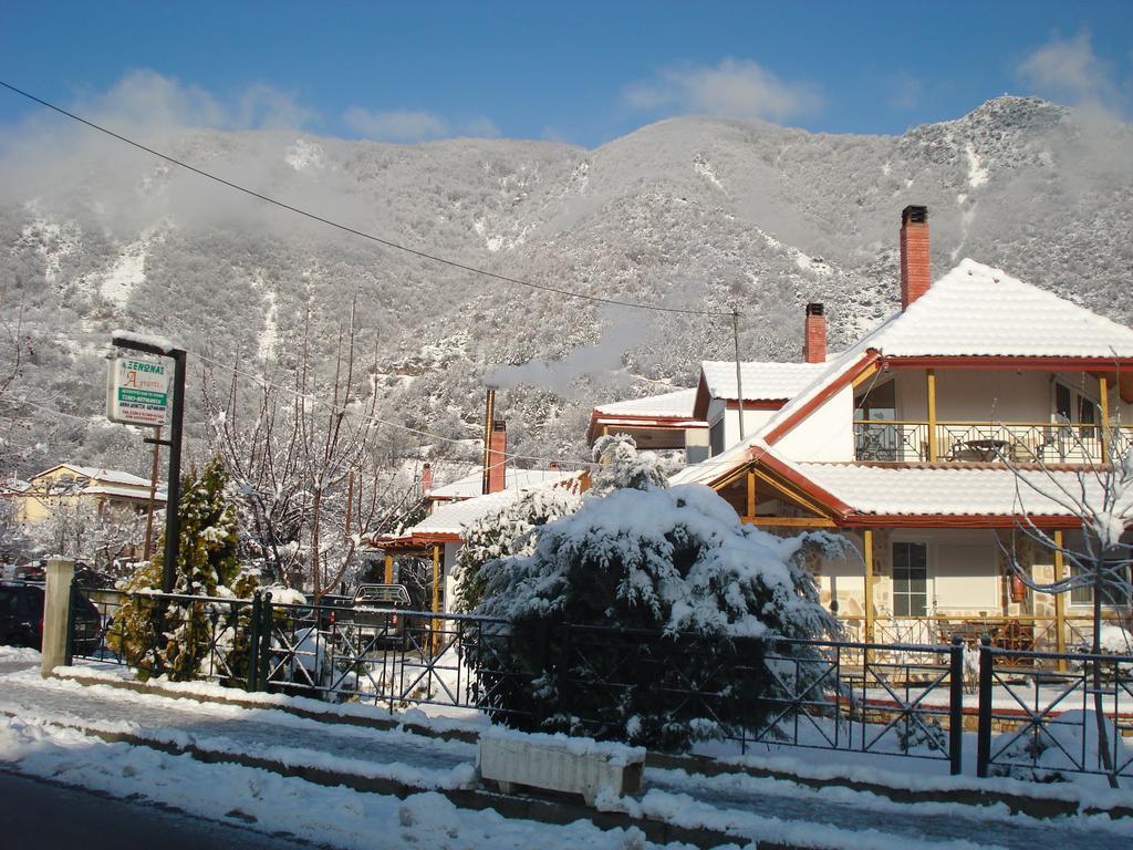 Guesthouse Agnandi Káto Loutrákion Exterior foto